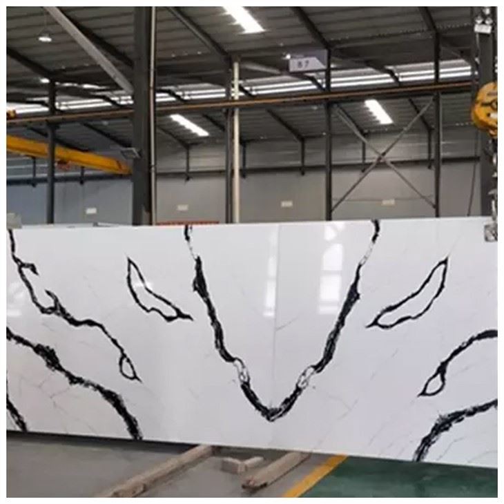 Calacatta Nero Quartz Slabs