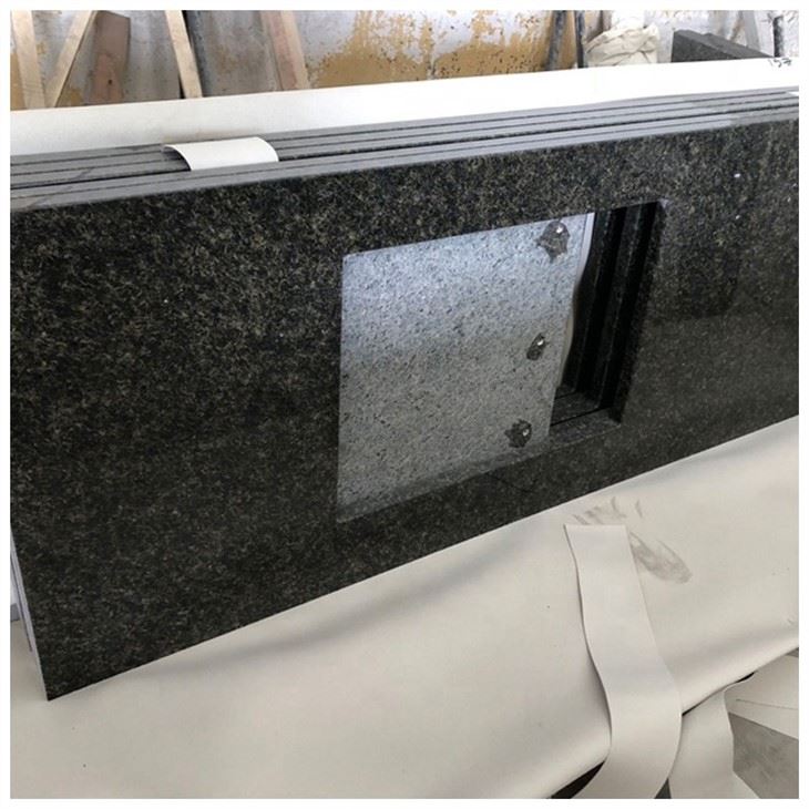 kitchens with ubatuba granite countertops