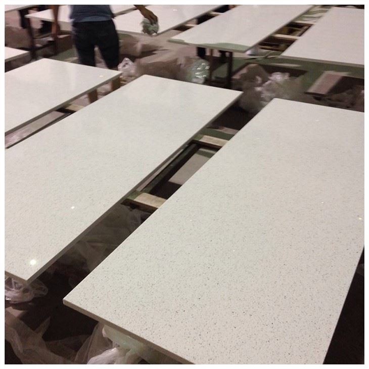 White Sparkle Quartz Worktop
