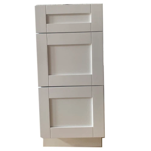 3 Drawer Shaker Base Cabinet 3 Drawer Shaker Base Cabinet