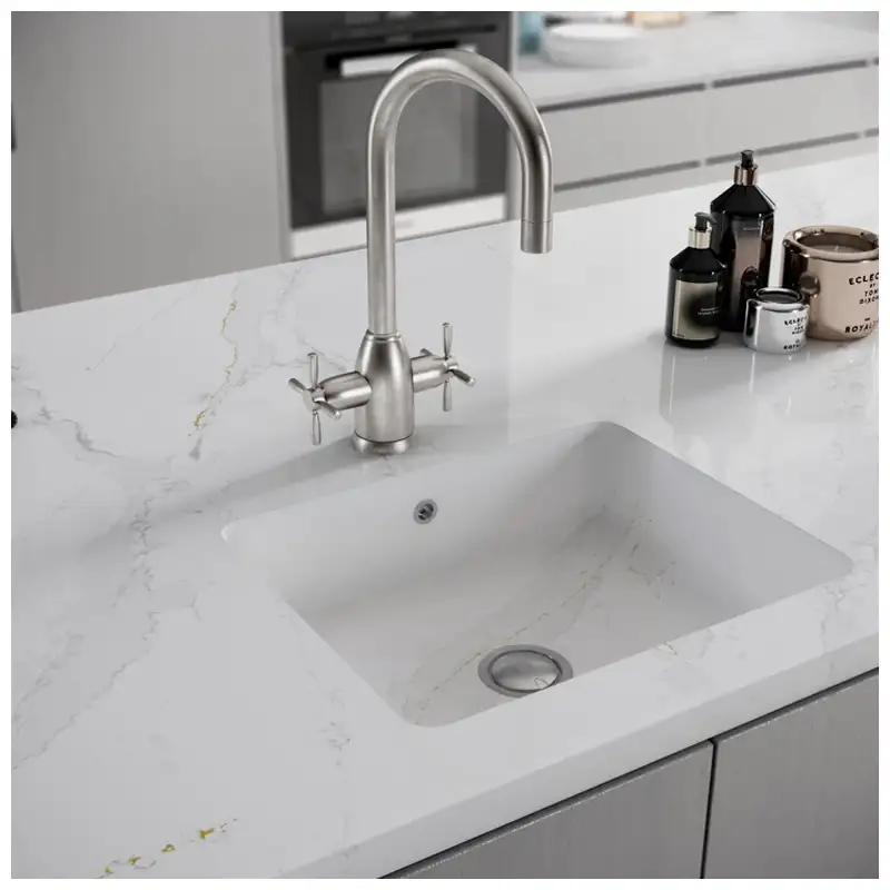 Seamless Engineered Calacatta Quartz Elegance For Modern Bathrooms Seamless Engineered Calacatta Quartz Elegance For Modern Bathrooms