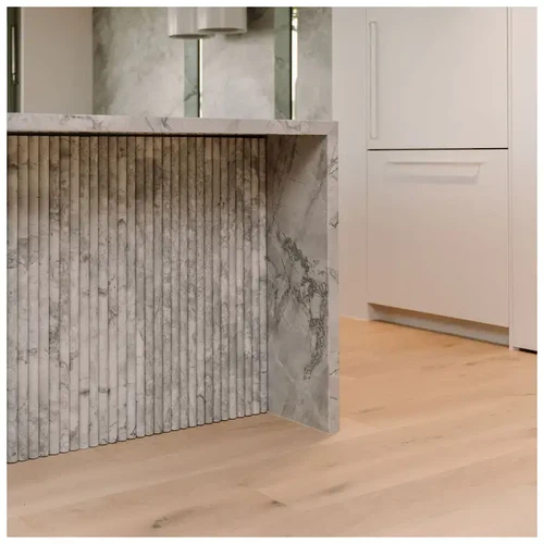 Super White Quartzite Fluted Liner Trim for Island Tops Super White Quartzite Fluted Liner Trim for Island Tops